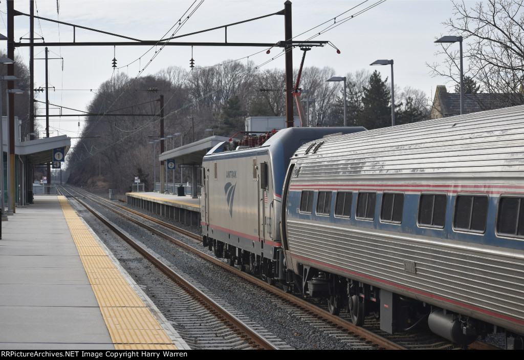 Amtrak Keystone Service 609